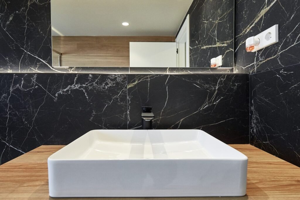 Detalle del lavabo | Reforma en Canyelles | Selarom