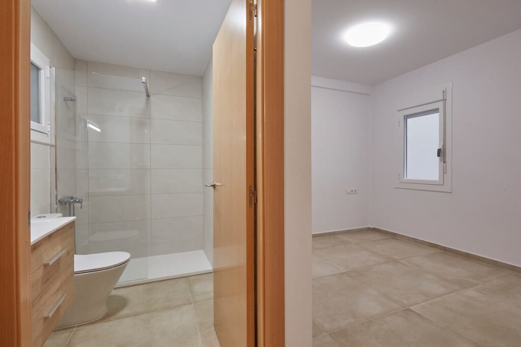 Baño Y Cuarto Reforma Calle Corcega Barcelona