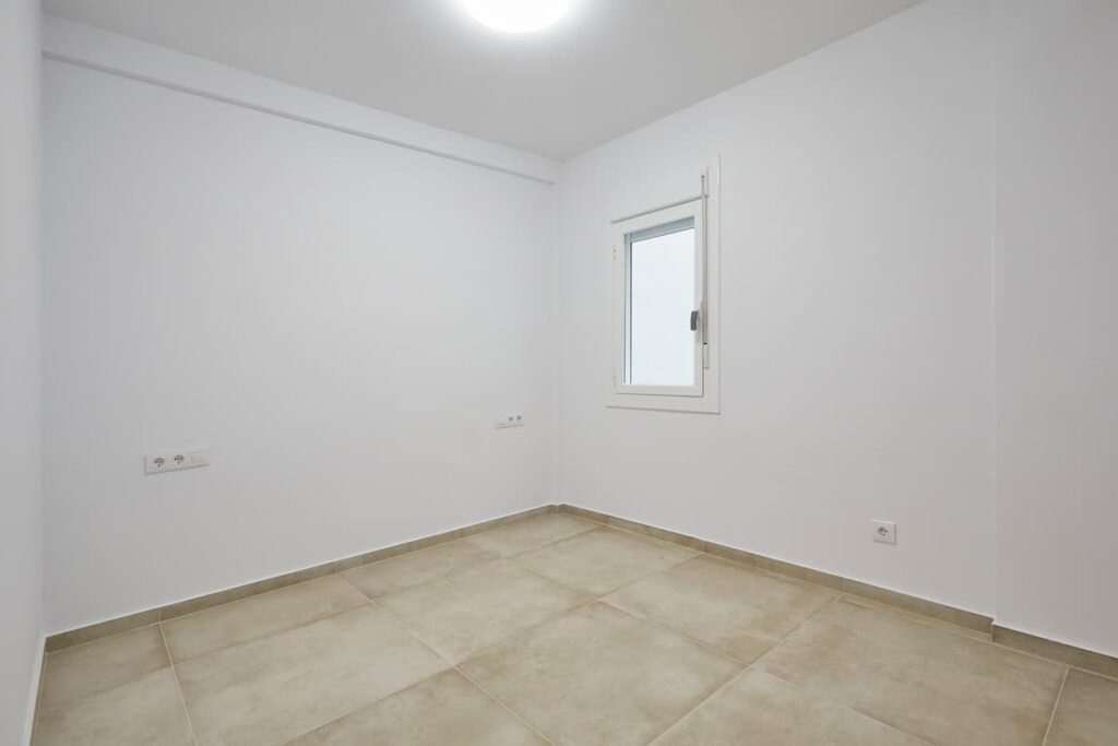 Cuarto Reforma Calle Corcega Barcelona