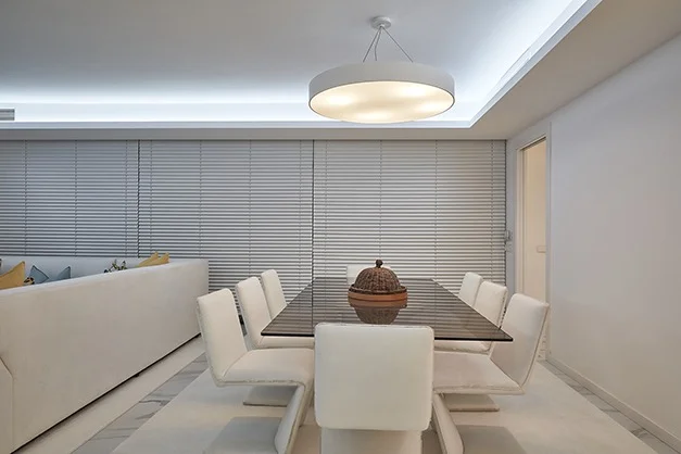 /wp-content/themes/selarom-ftm/assets/images/services/interiorismo/interiorismo-comedor.png